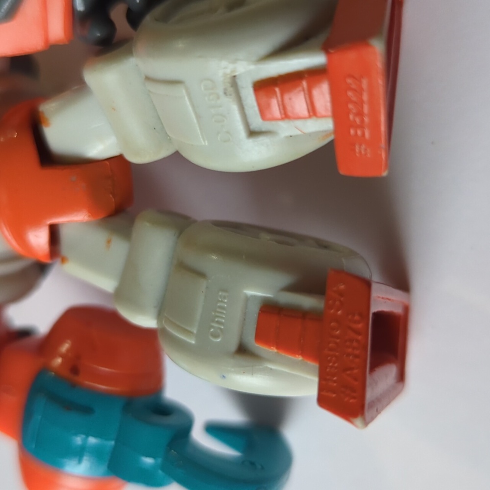 Lot Of 5 Transformers Rescue Bots Doc Green Cody Burns Bumblebee Heatwave Blades - Picture 14 of 15